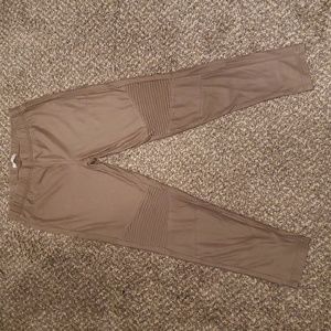 Motto Style Legging Pant